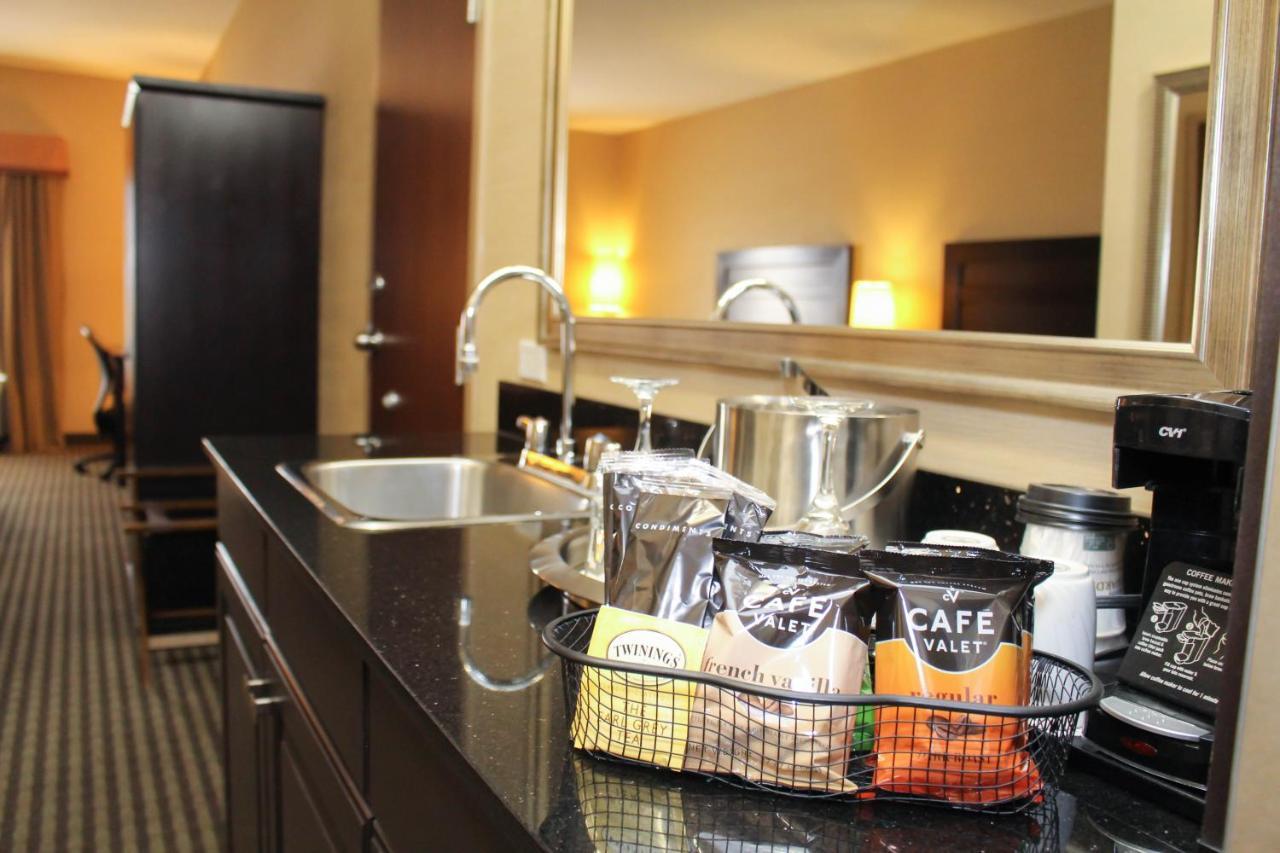 Best Western Sunrise Inn & Suites Stony Plain Dış mekan fotoğraf