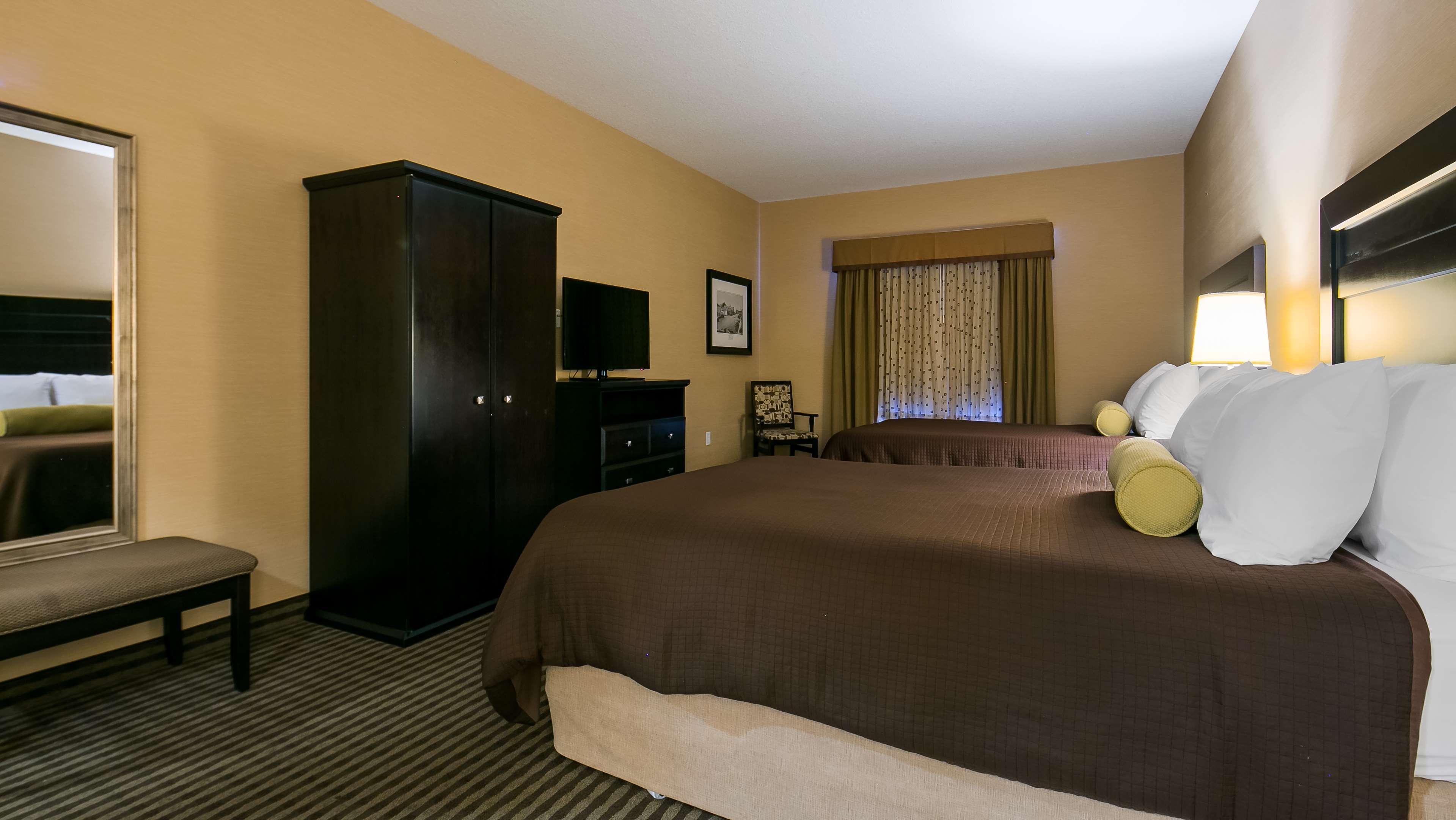 Best Western Sunrise Inn & Suites Stony Plain Dış mekan fotoğraf