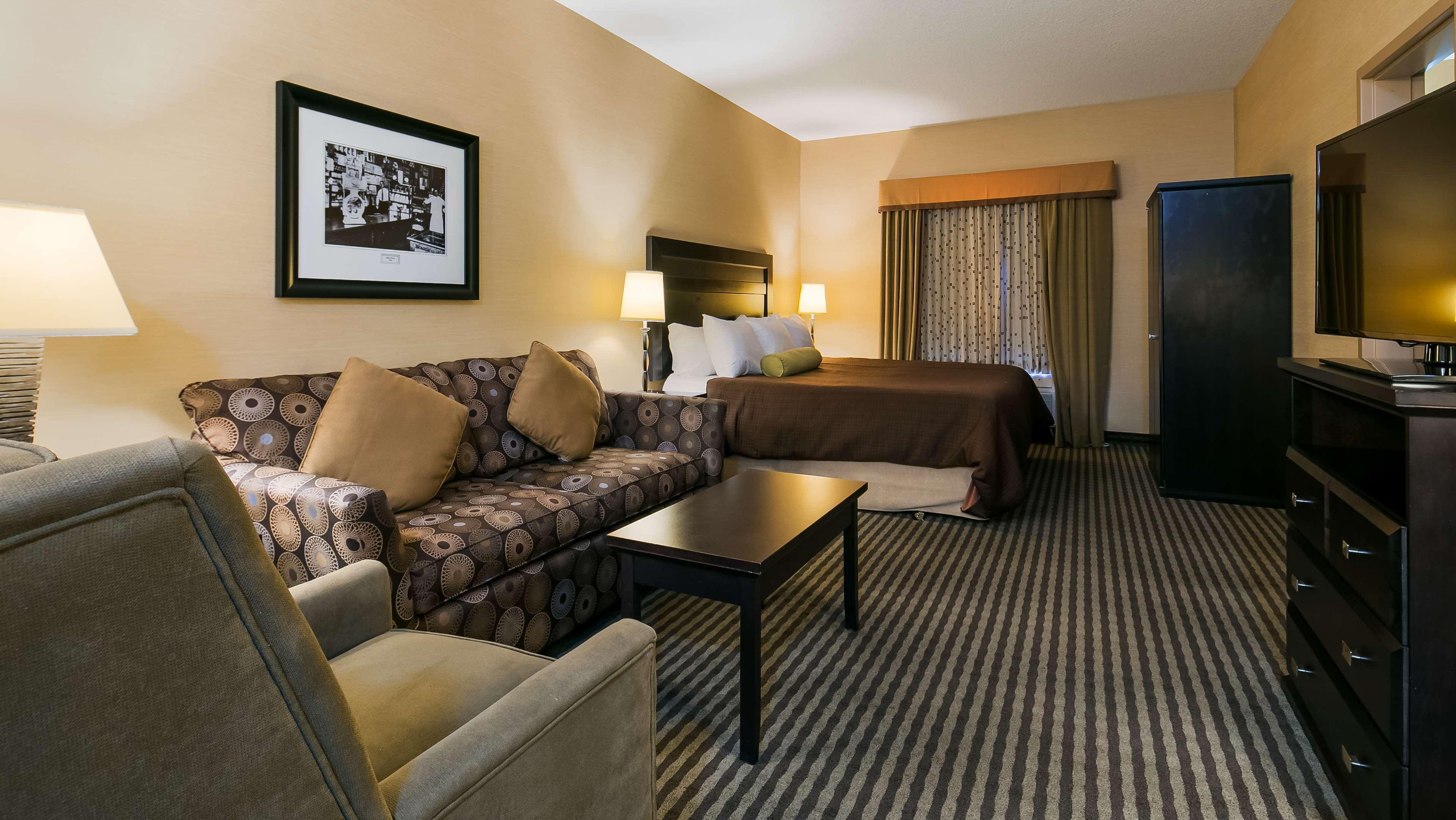 Best Western Sunrise Inn & Suites Stony Plain Dış mekan fotoğraf