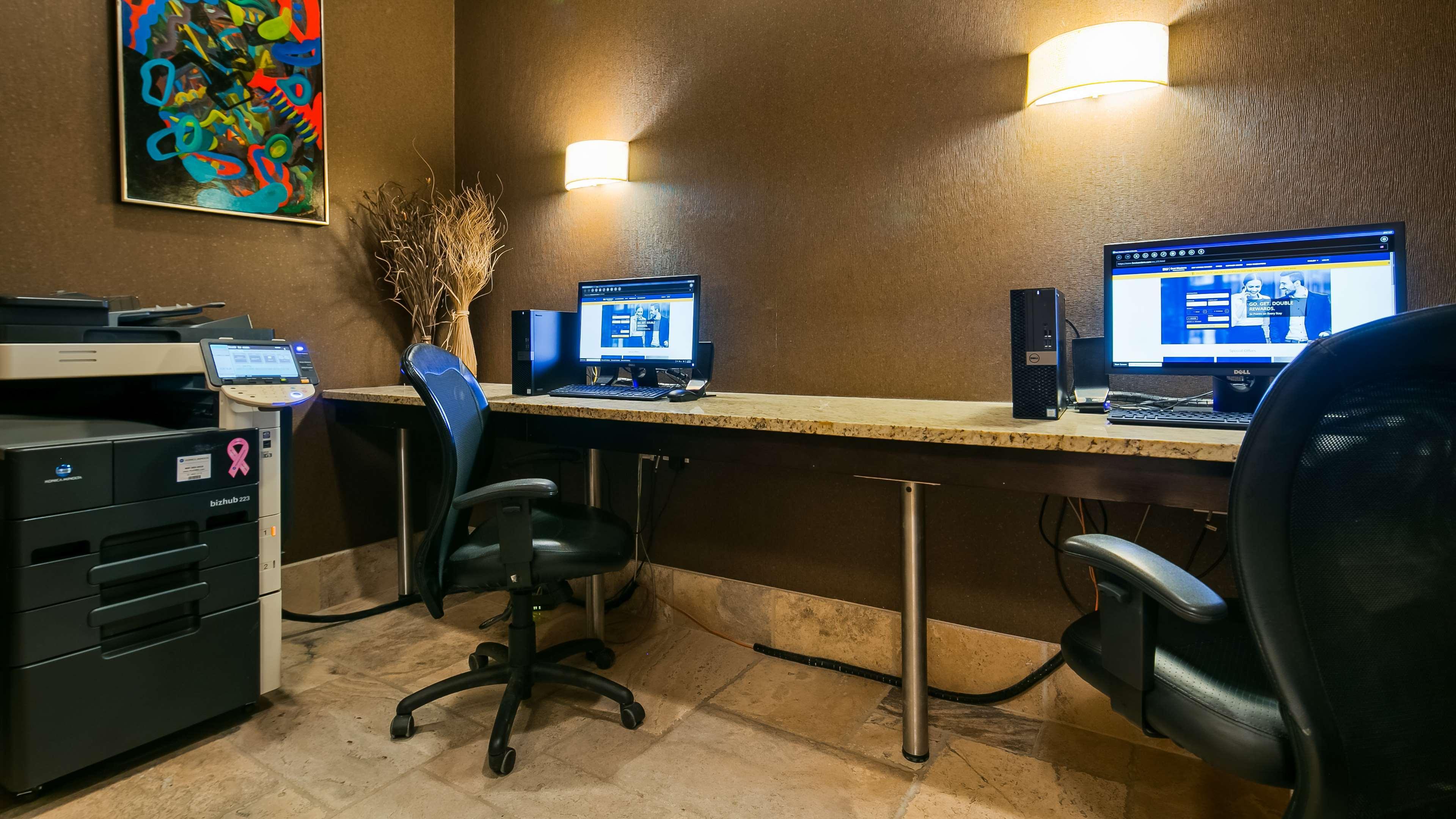 Best Western Sunrise Inn & Suites Stony Plain Dış mekan fotoğraf