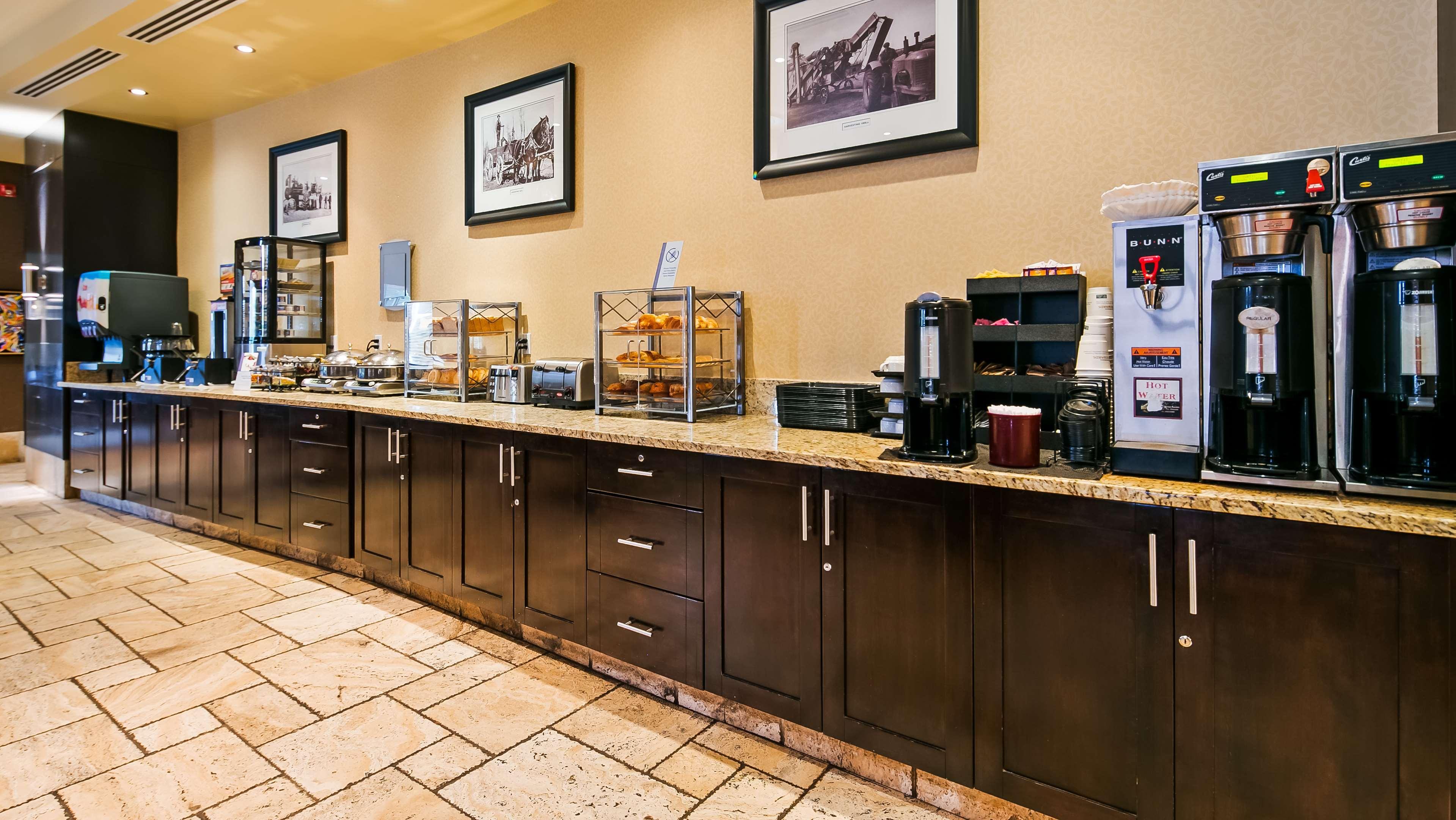 Best Western Sunrise Inn & Suites Stony Plain Dış mekan fotoğraf