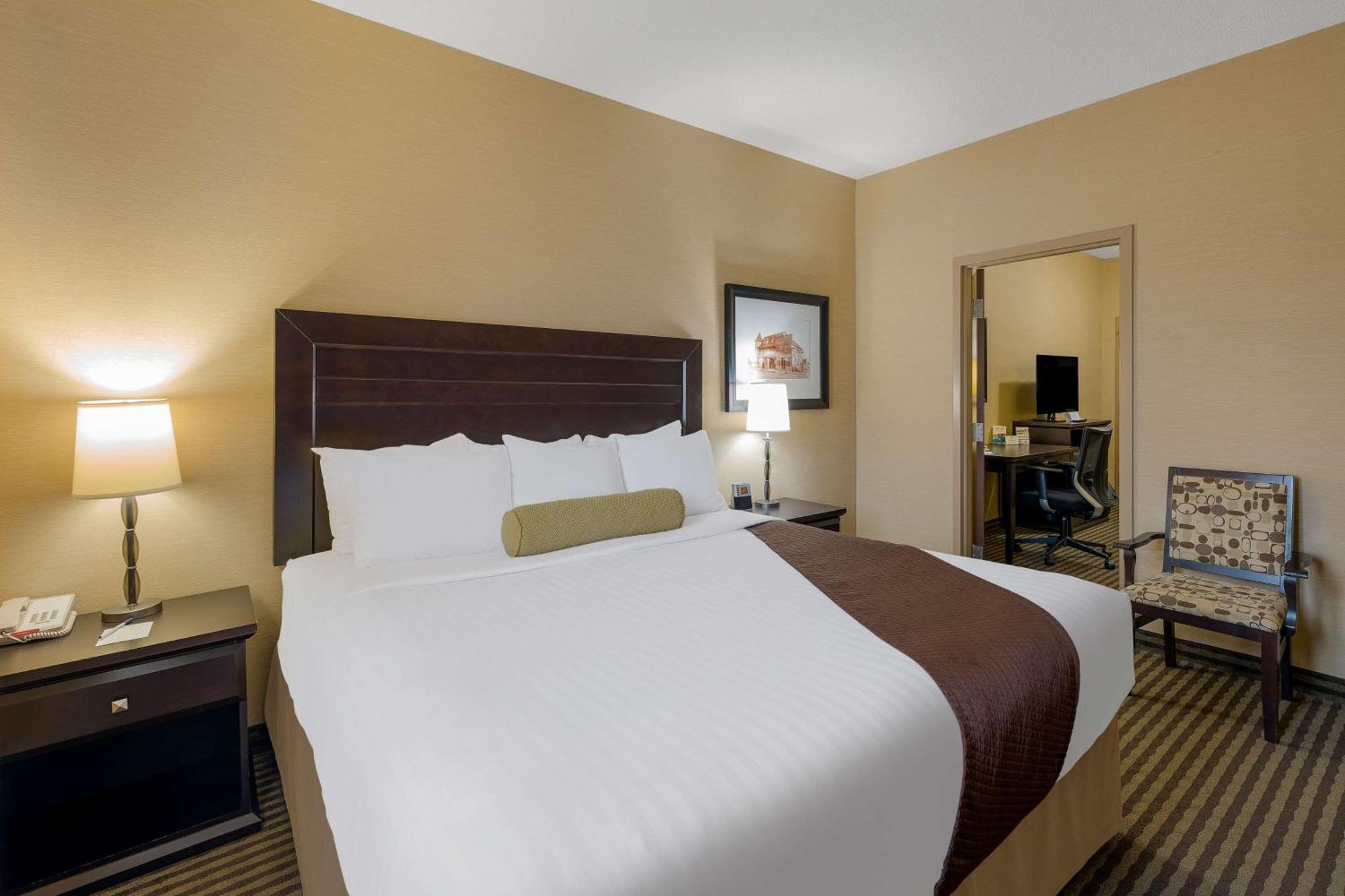 Best Western Sunrise Inn & Suites Stony Plain Dış mekan fotoğraf